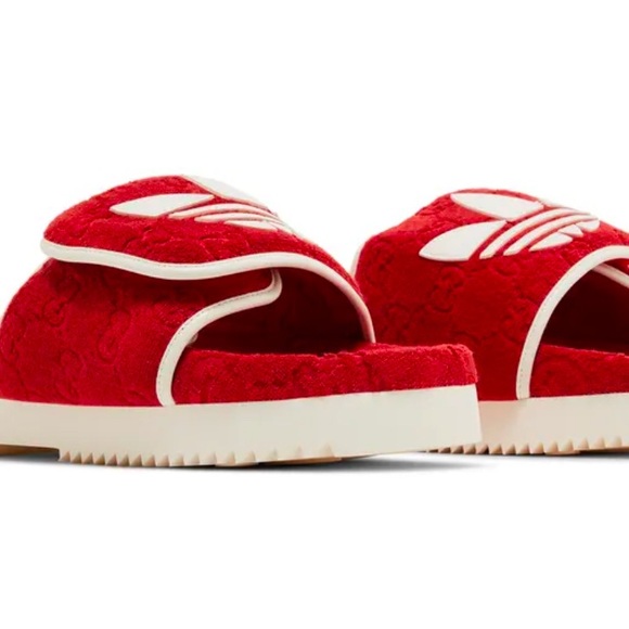 Authentic Women's Gucci X Adidas Red GG Supreme Monogram Platform Slides size 38 - Picture 10 of 10
